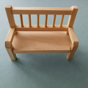 Holzbank Nr. 2