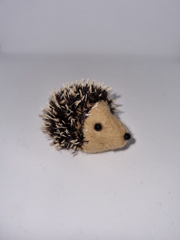 Igel gross Neu